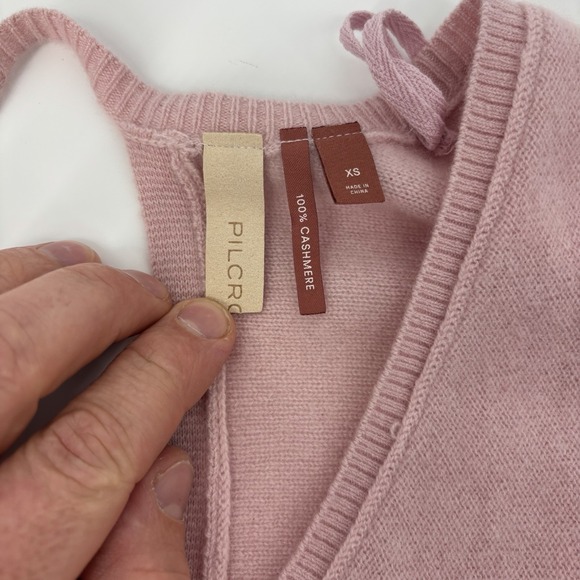 Pilcro Urban Outfitters Dusty Pink 100% Cashmere V Neck Sweater Womens Size XS - Picture 3 of 8